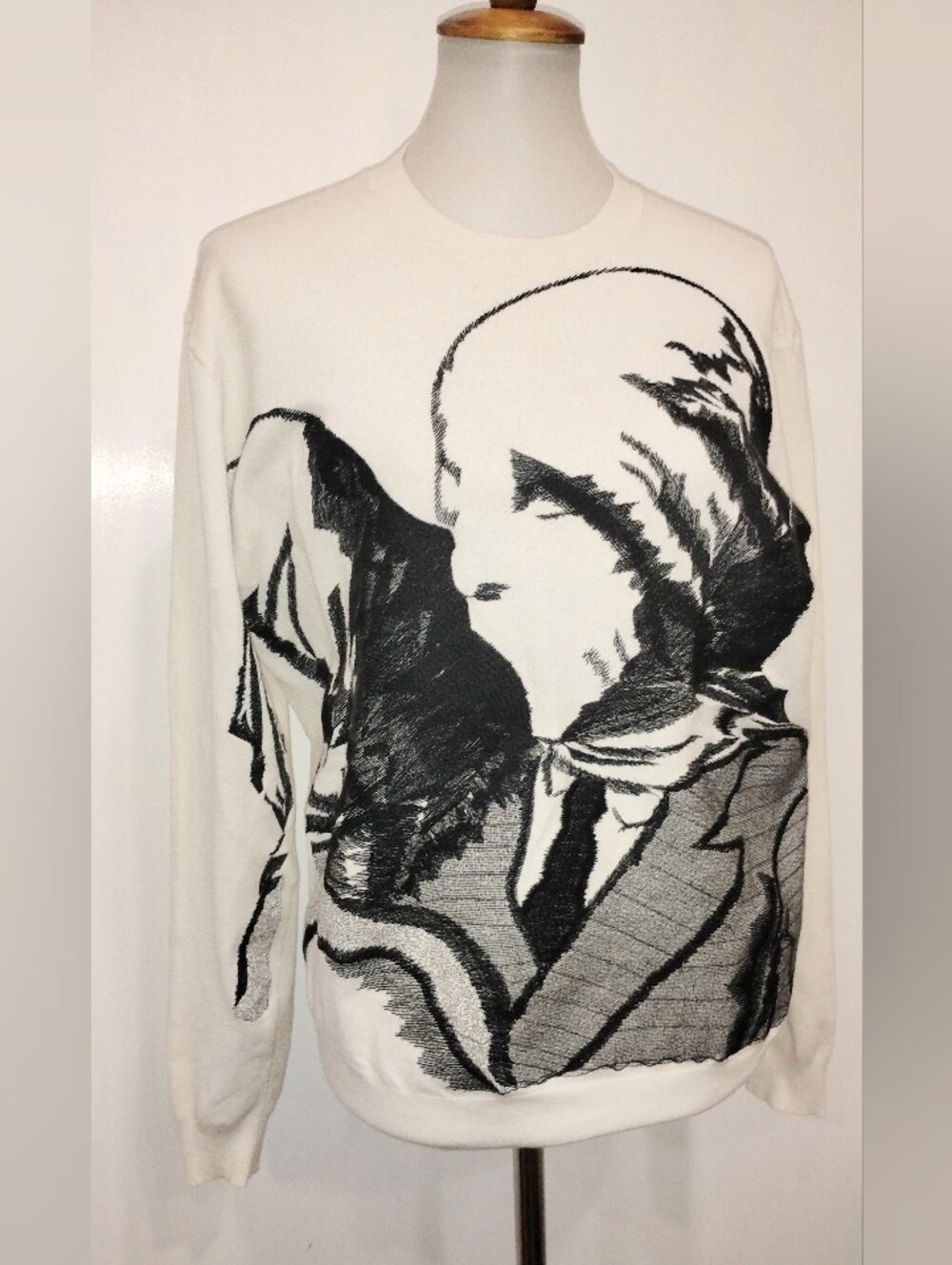 OPENING CEREMONY & MAGRITTE EMBROIDERED TOP - Picture 5 of 13